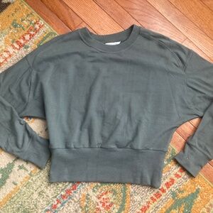 Dolman Sleeve Athleta Crop Top